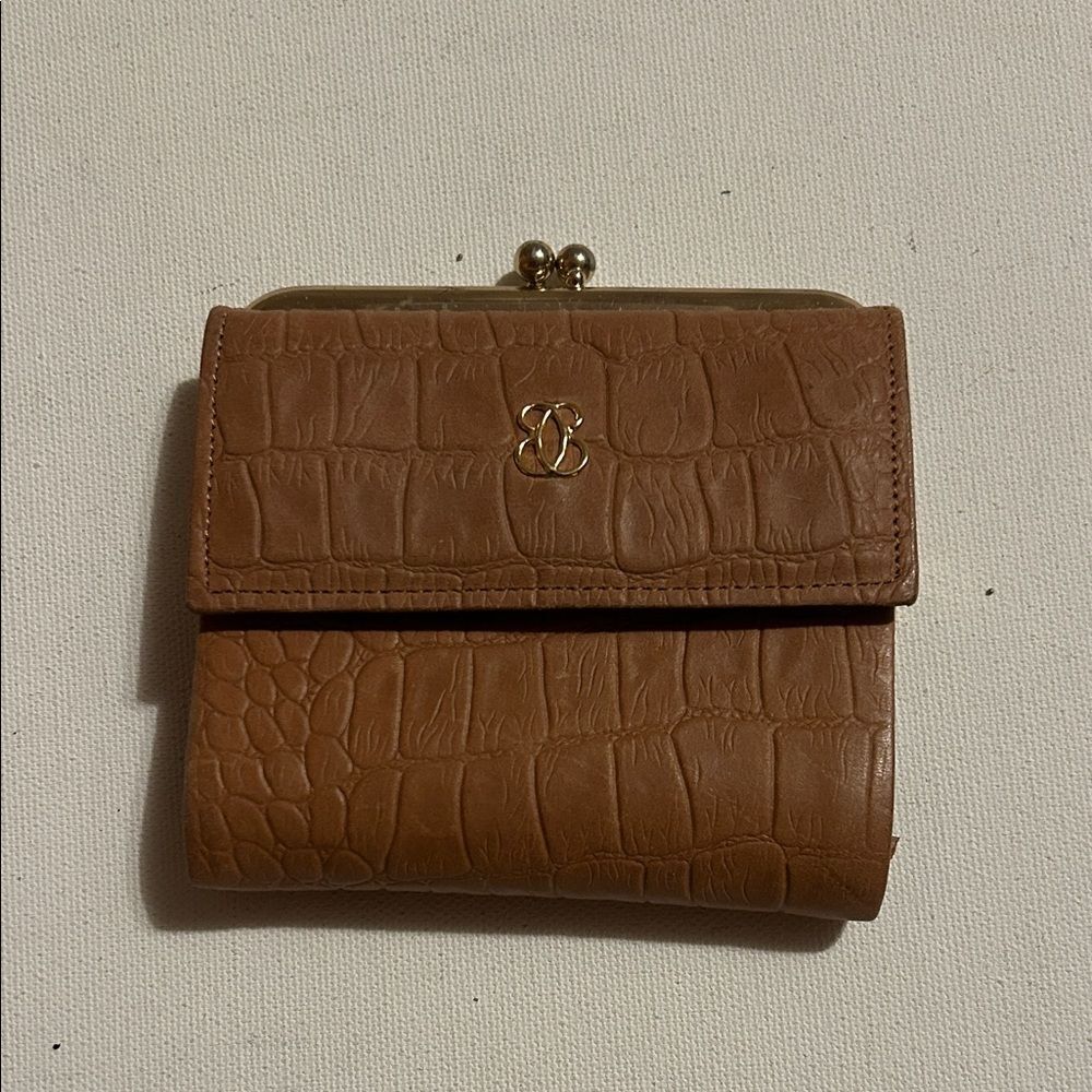 Buxton Tan Crocodile-Embossed Wallet